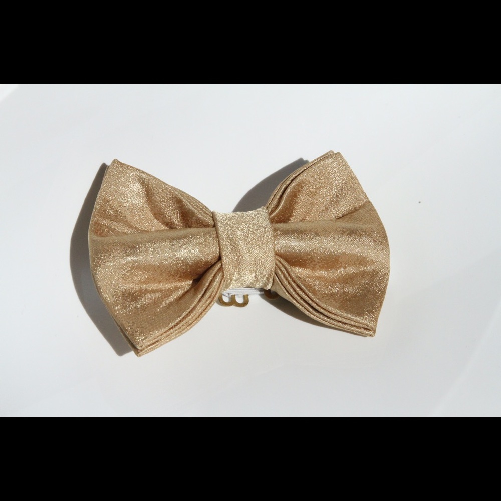 Glittered Gold Bow-Tie