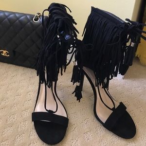 Gorgeous black fringe heels