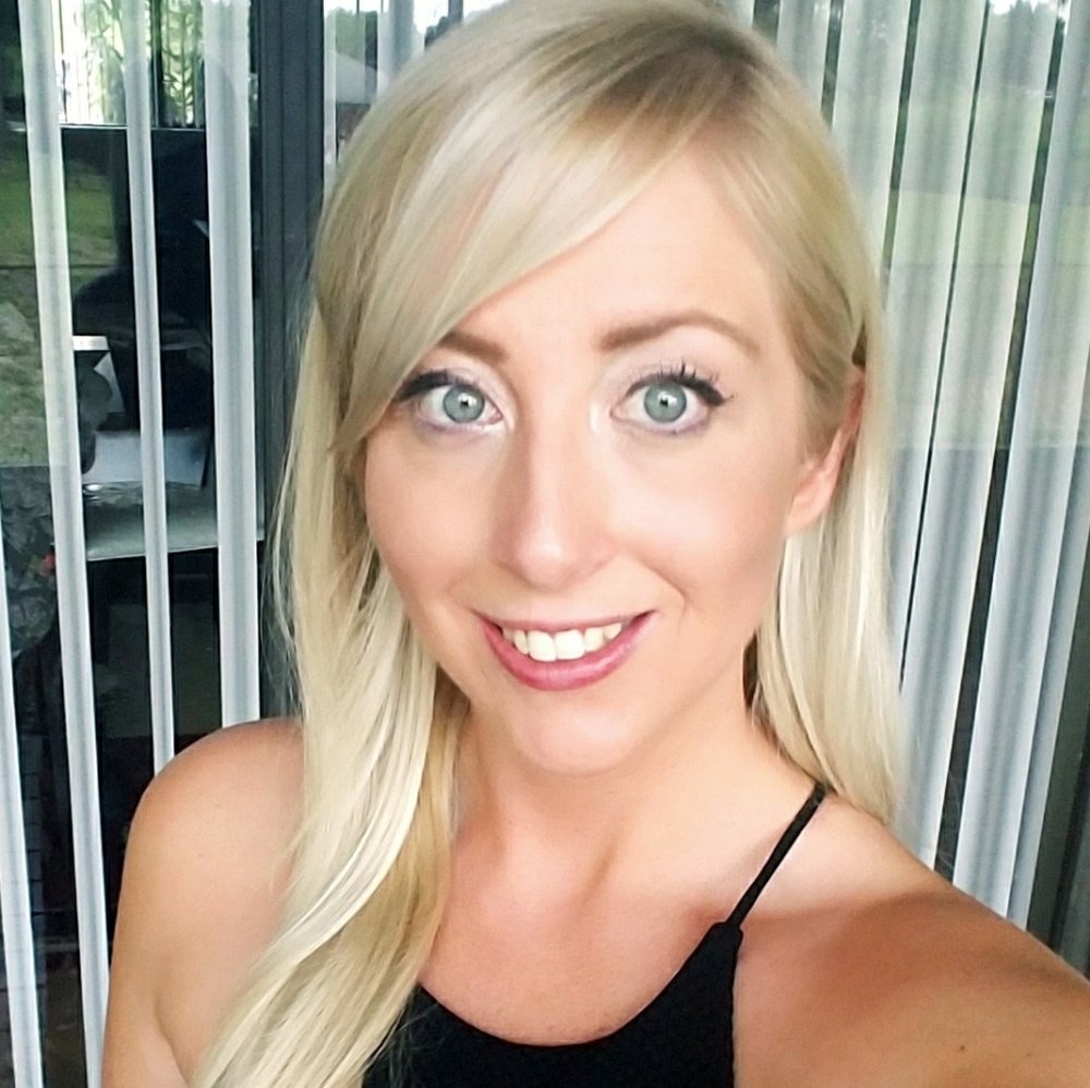 Meet your Posher, Melanie