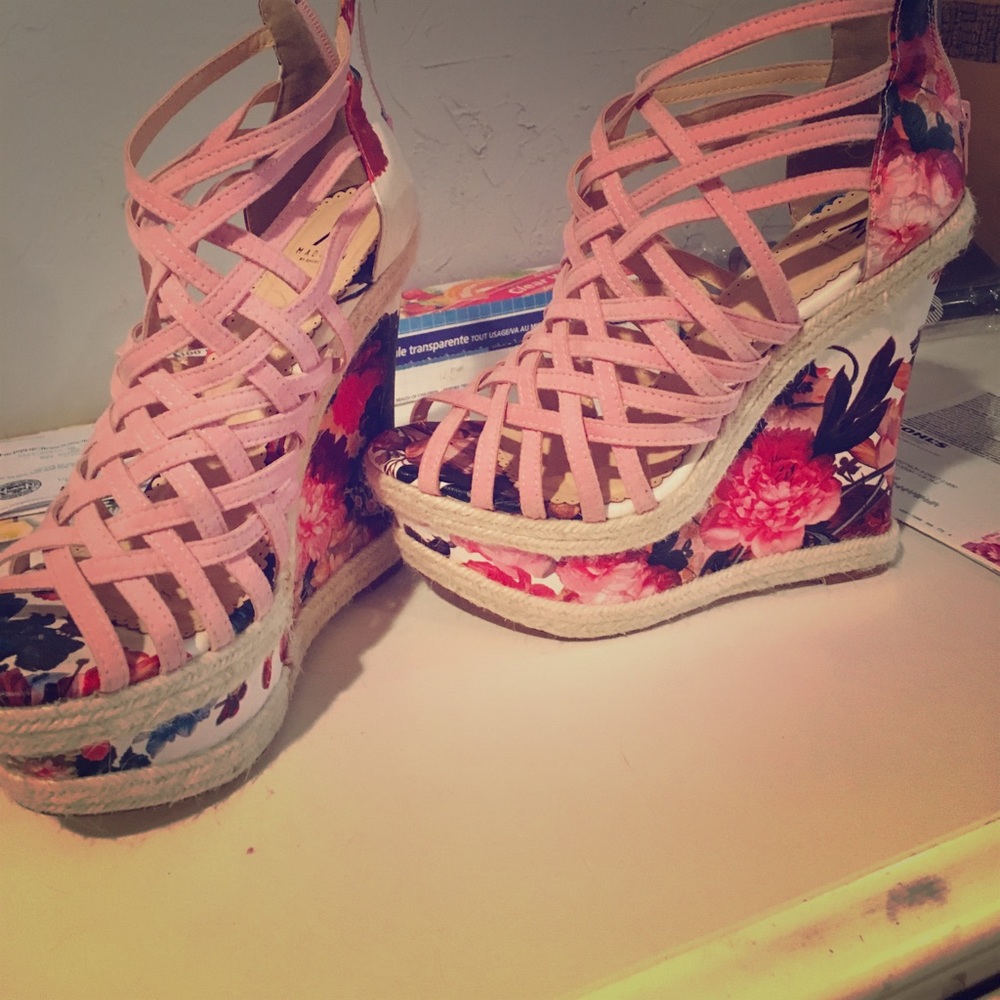 Madison Wedges pink floral