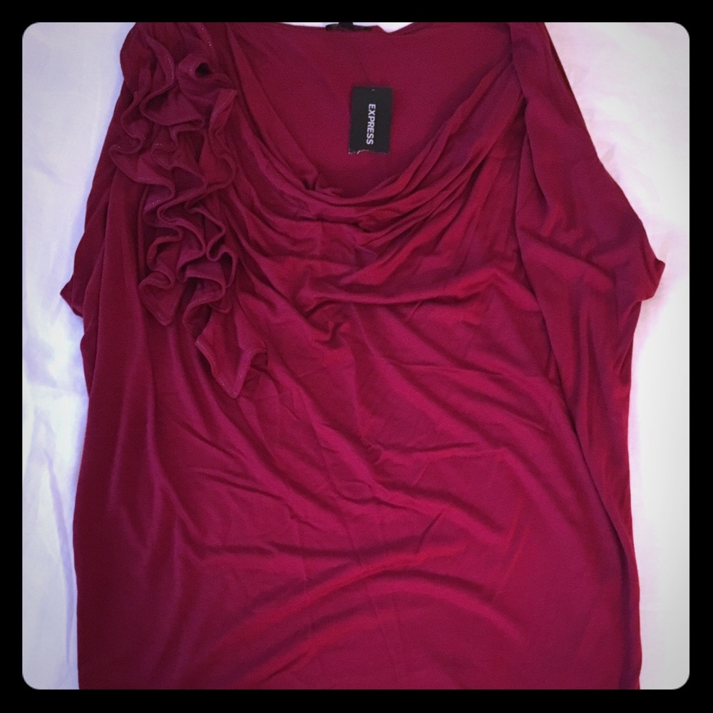 Express Short sleeve scoop neck tank