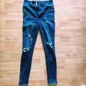 High rise jeans / jeggings