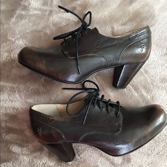 Frye shoes - Picture 2 of 8