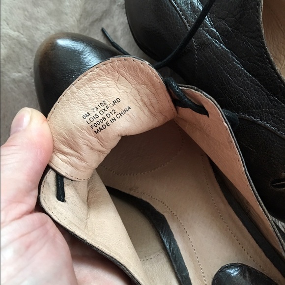 Frye shoes - Picture 4 of 8