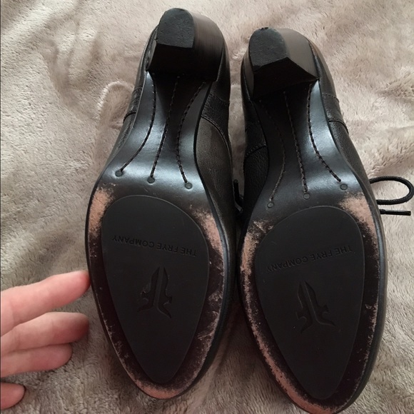 Frye shoes - Picture 6 of 8