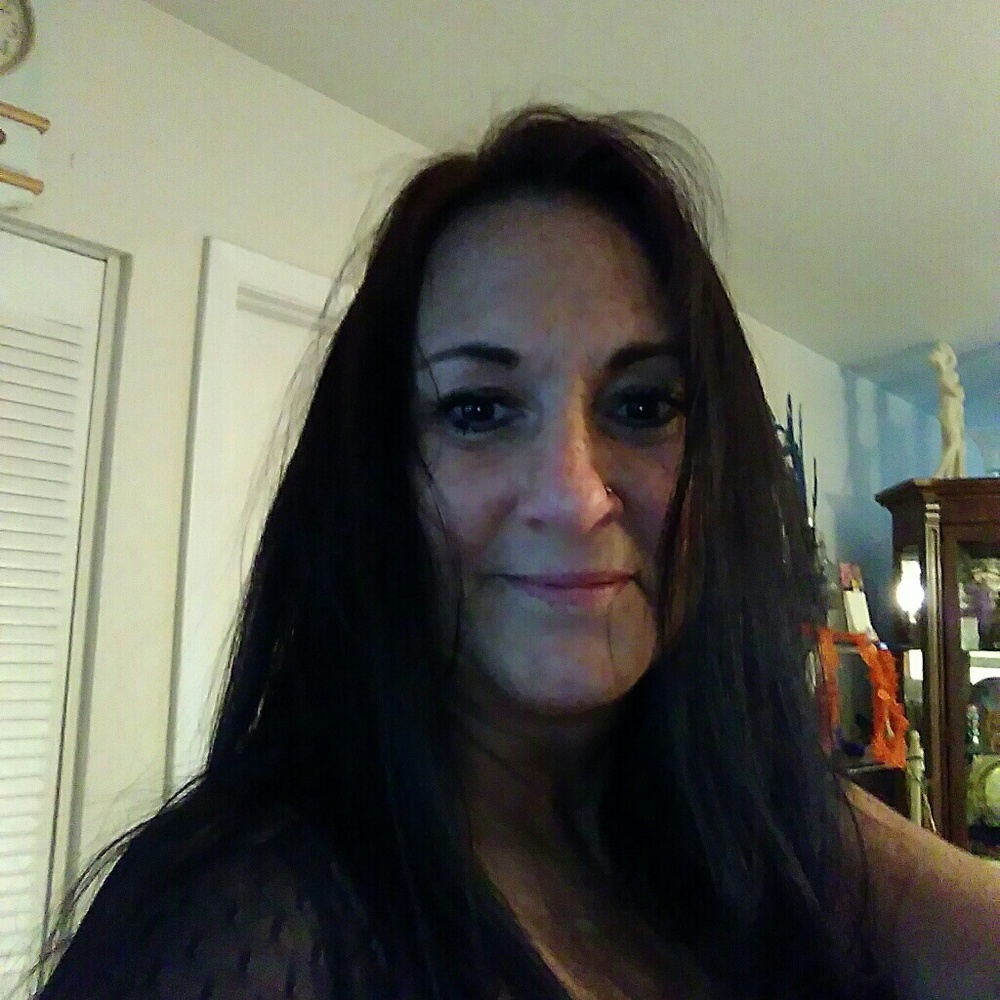 Meet your Posher, Tina