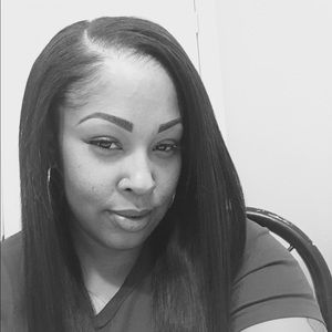 Meet your Posher, Monique