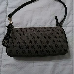 Small shoulder Dooney & Bourke bag