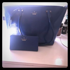 Kate spade purse with matching wallet
