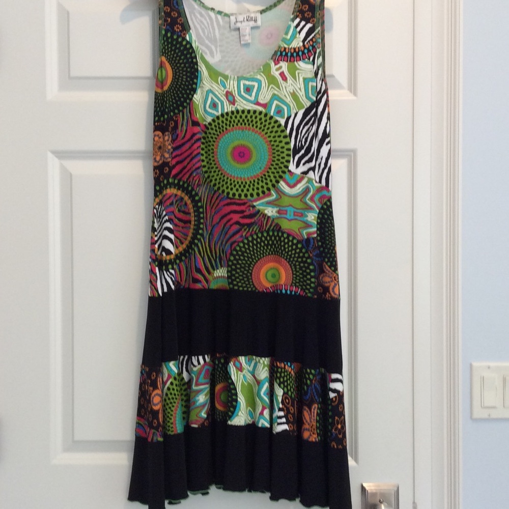 T-length multi-color sleeveless dress