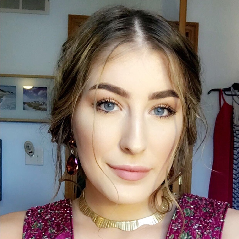 Meet your Posher, Rachel