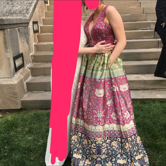 Sherri Hill beaded print gown, Size 6 Prom Dress - Picture 3 of 3