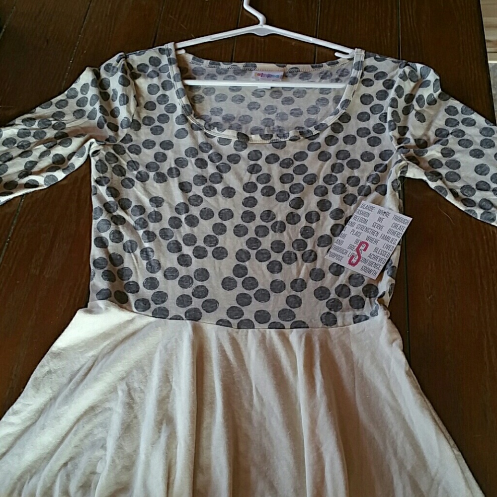 NWT S LuLaRoe Nicole