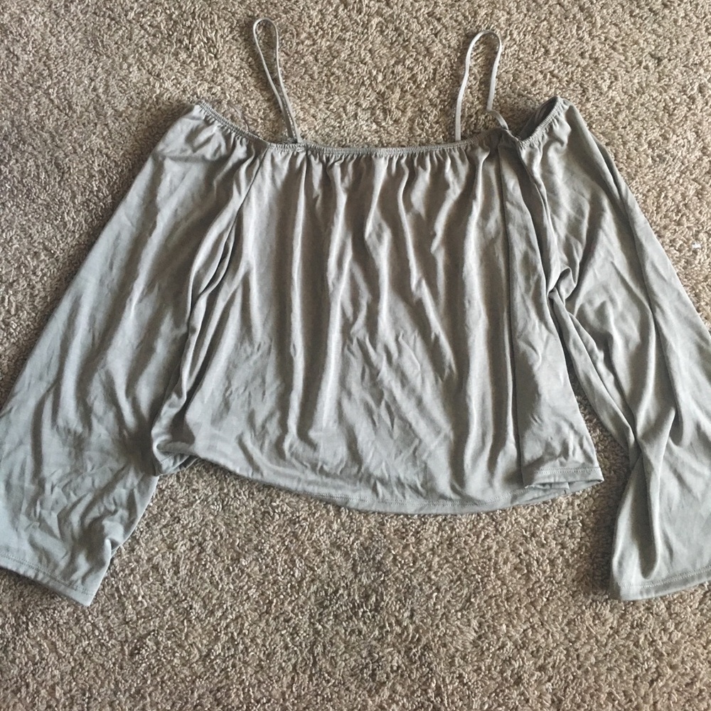 Cold shoulder top