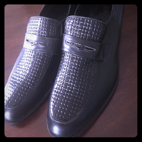 Louis Vuitton Other - 1HR sale‼️Louis Vuitton Mens black dress shoe.