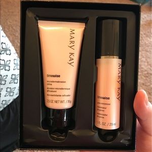 Mary Kay Pore Minimizer and Microdermabrasion
