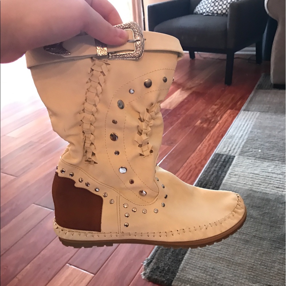 Cream summer boots