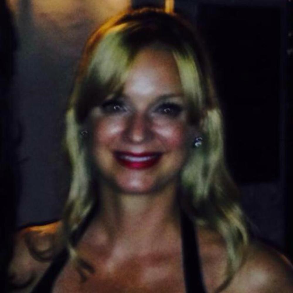 Meet your Posher, Adriane