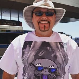 Meet your Posher, Johnathan