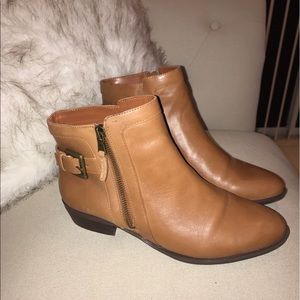 Camel Ralph Lauren booties