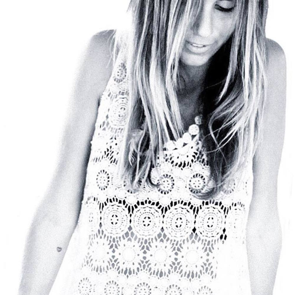 Meet your Posher, Gabriela