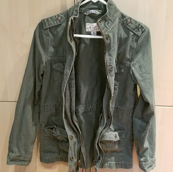 Levi's Utility Jean Jacket - Picture 2 of 5