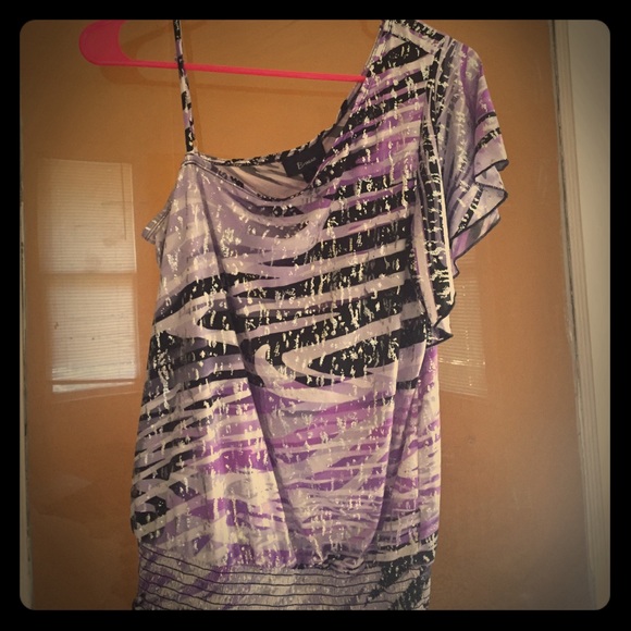 💘Sale💘Black white &purple zebra one shoulder top - Picture 1 of 1