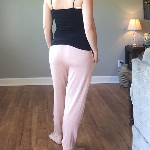 🔹1 Large Left 🔹Embroidered Joggers - Picture 8 of 8