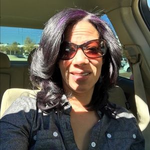 Meet your Posher, Kelli