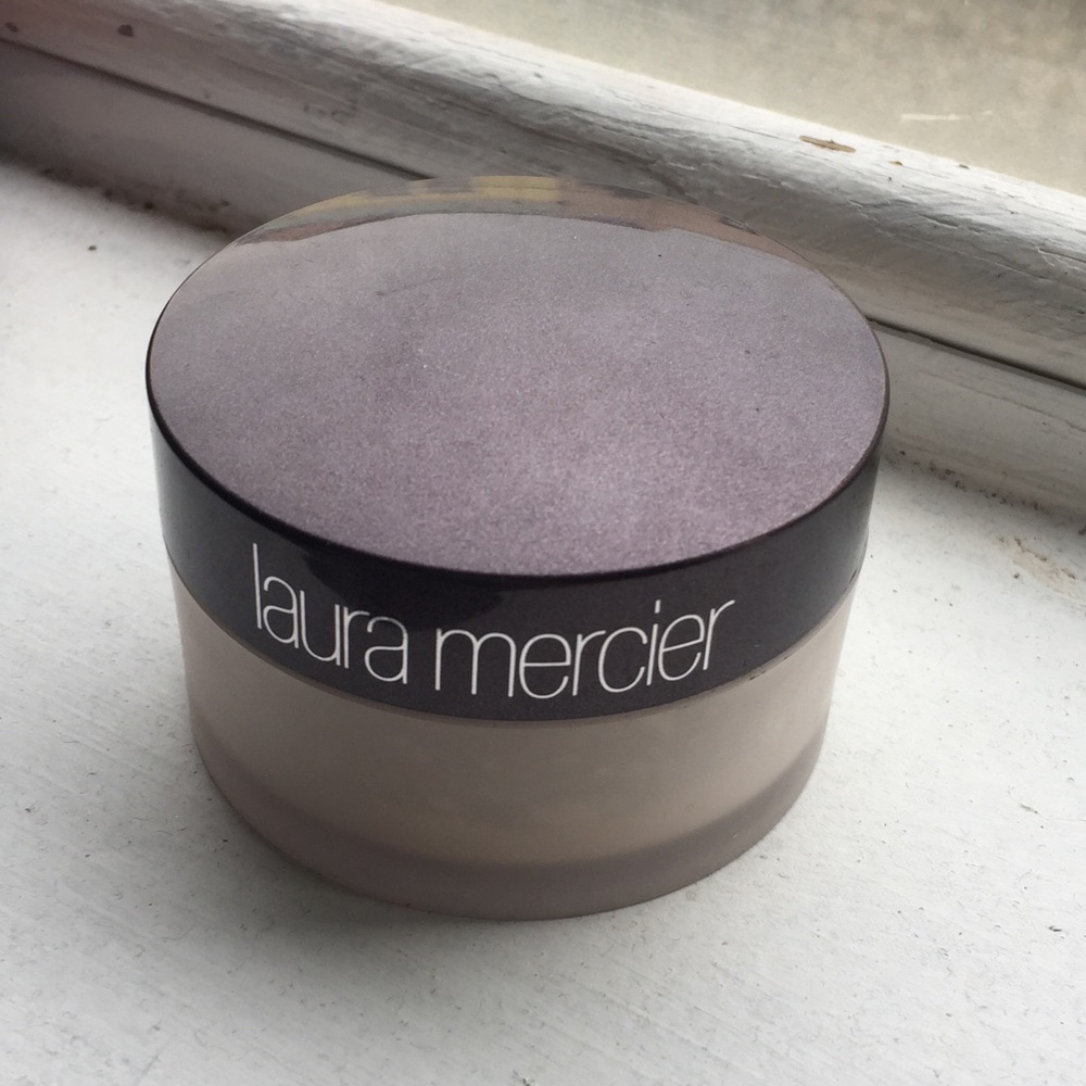 Laura Mercier Translucent Loose Powder