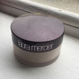 Laura Mercier Translucent Loose Powder