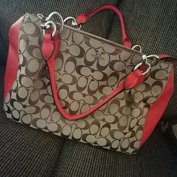 Handbags - Coach purse