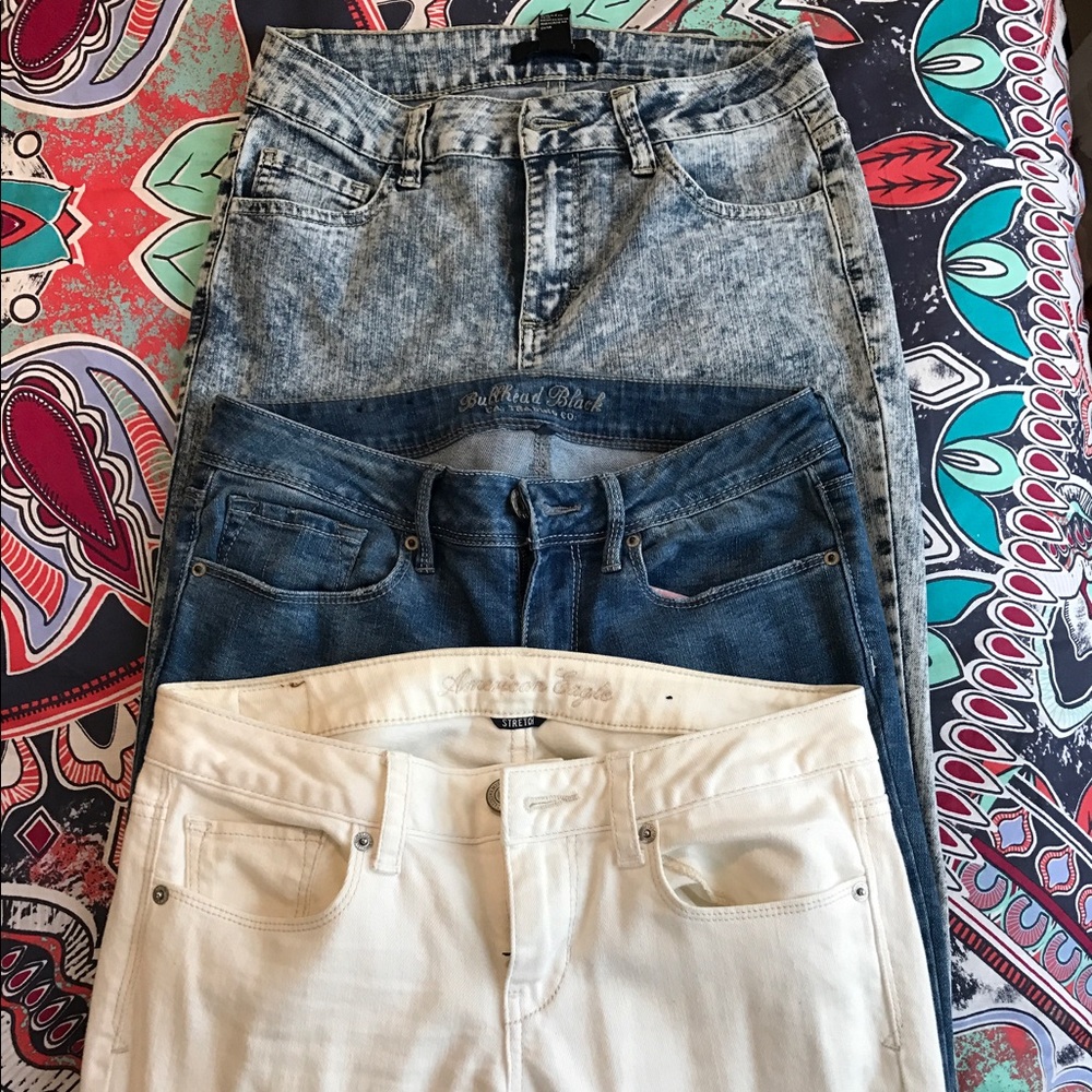 3 pairs of jeans
