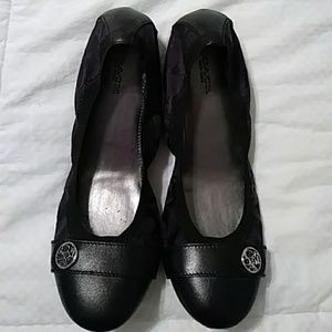 Coach Chelsey flats