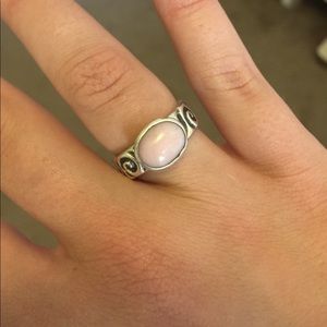 Pandora ring