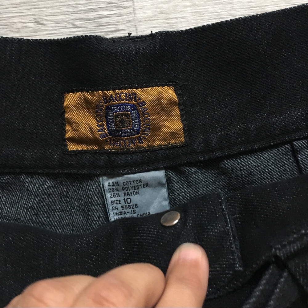 SOLD • VTG Black Denim Shorts E Belt & Rope Detail - Picture 4 of 5