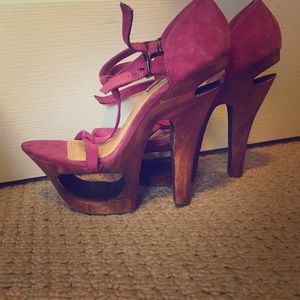 Two lips Shoes