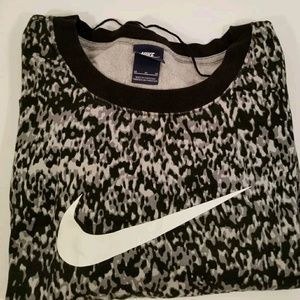 Nike fleece sweater