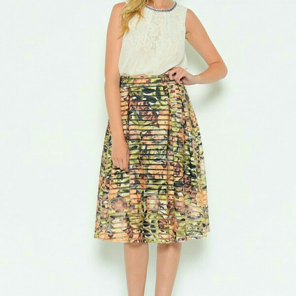 🌸Floral Print Skirt🌸 S-L