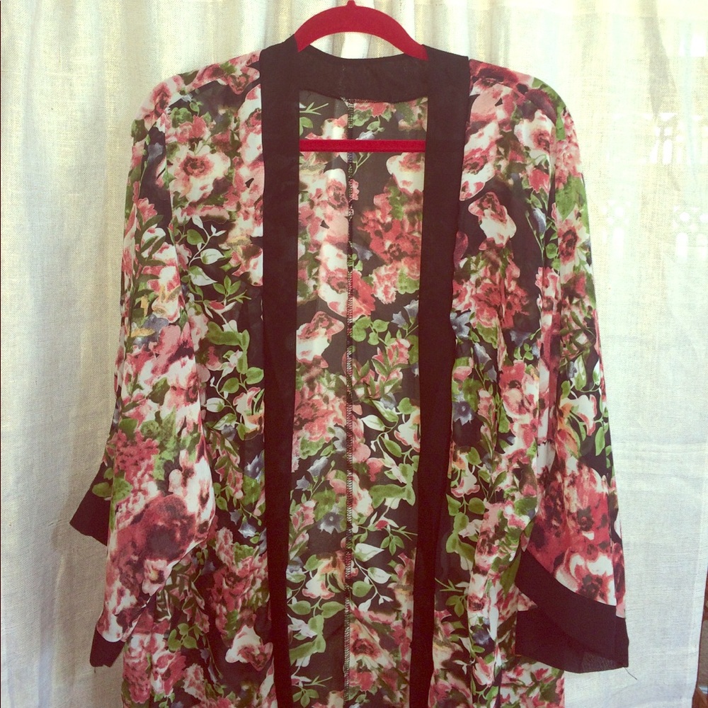 Floral Print Kimono 🌺👘🌸 Beach Cover