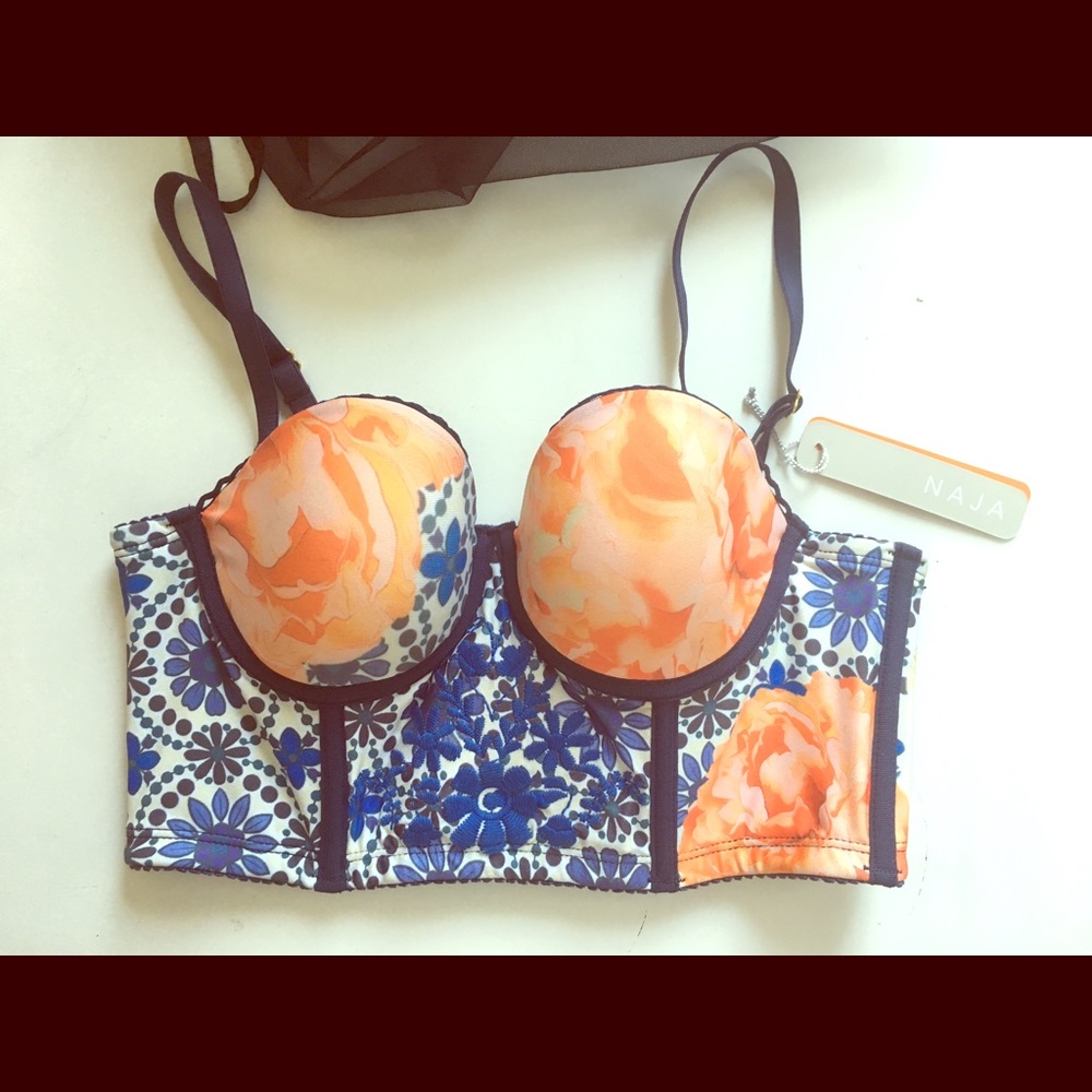 Naja 32b bra