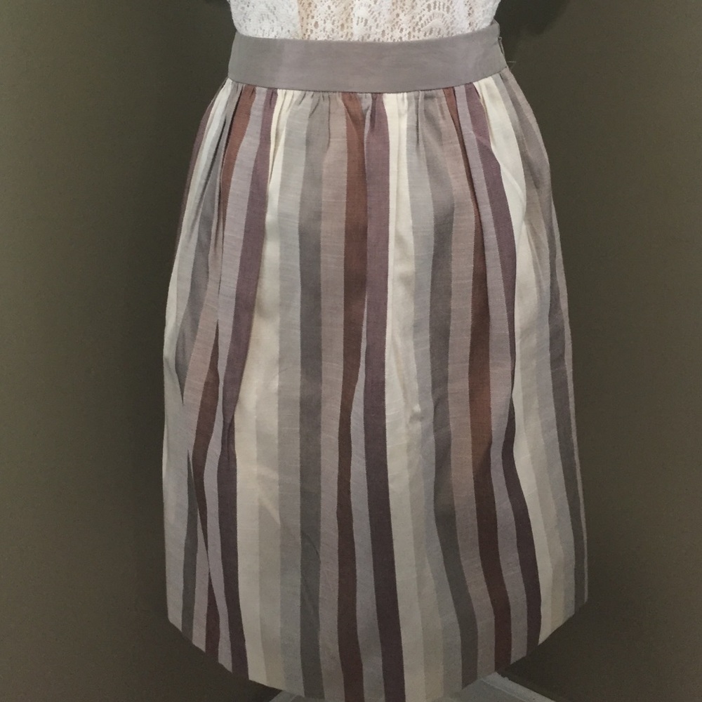 BUNDLE 3/$15. Stripe brown skirt from F21.