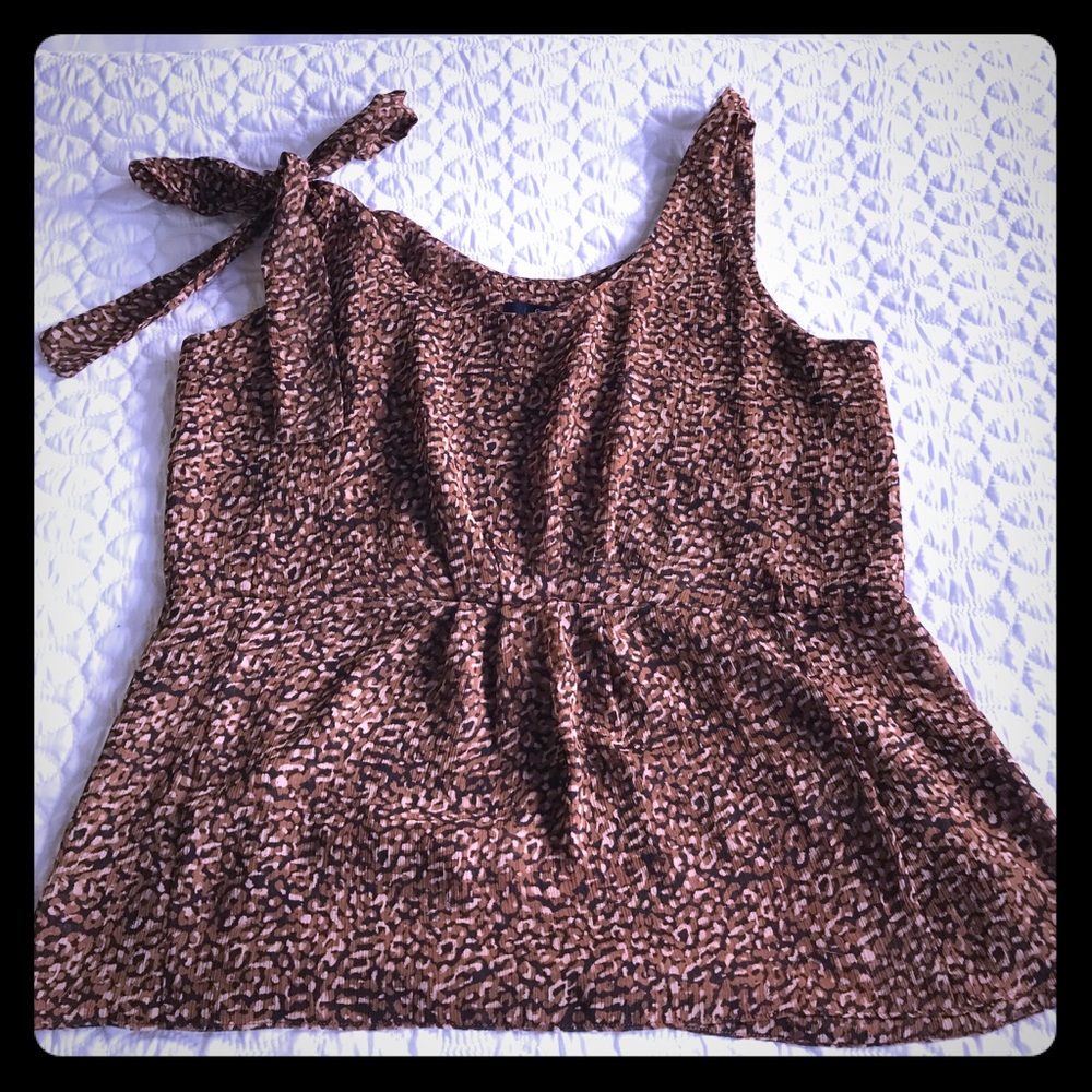 Gap leopard print sleeveless top with bow detail