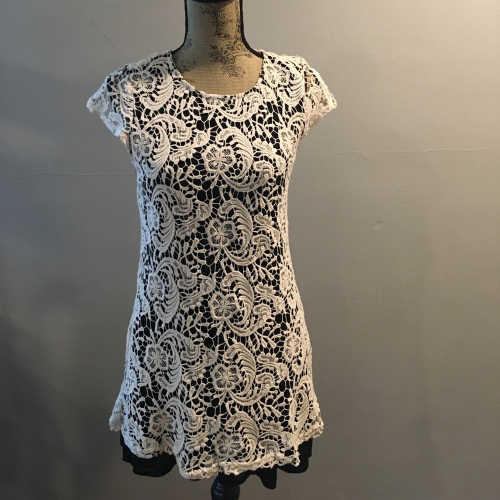 Lace dress