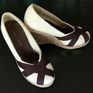 Wear to the office, a picnic, or dinner!