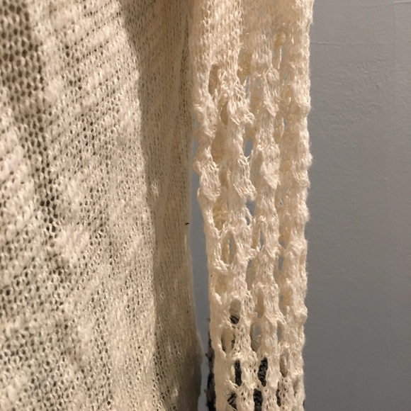 Boho lightweight sweater - Picture 3 of 3