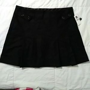 Gap Pleated Skirt
