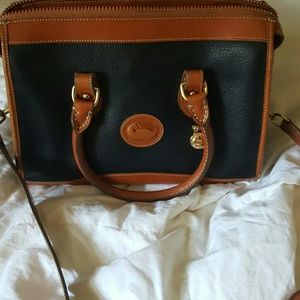 SOLD Dooney and bourke purse "Final markdown"