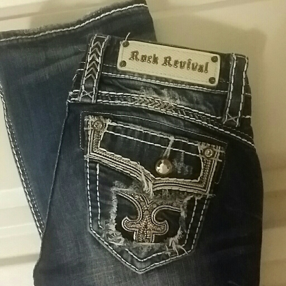 DO NOT BUY! HOLD FOR  @BRIANNAHUITING