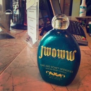 JWOW tanning lotion